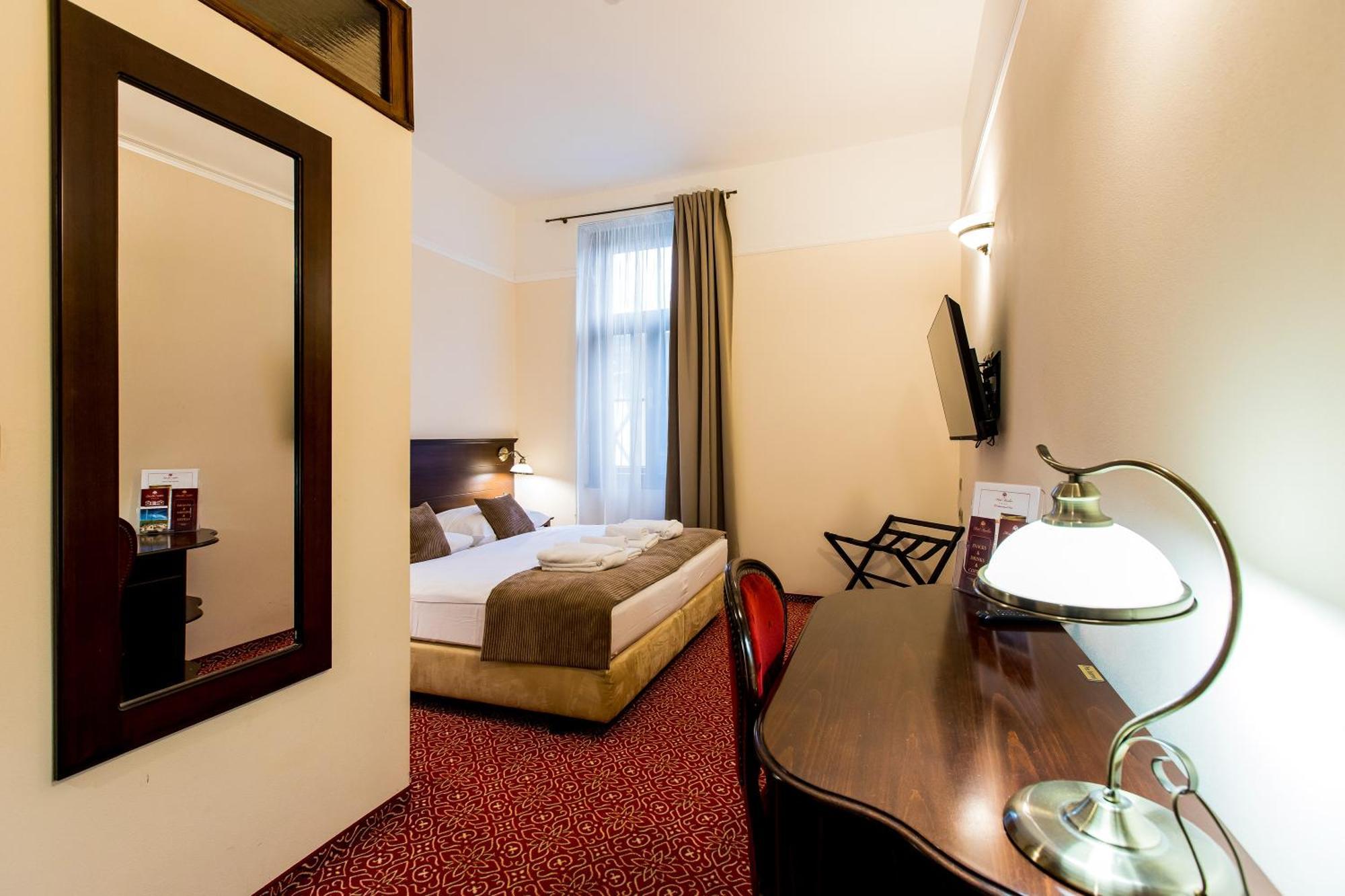Hotel Bankov Kosice Room photo