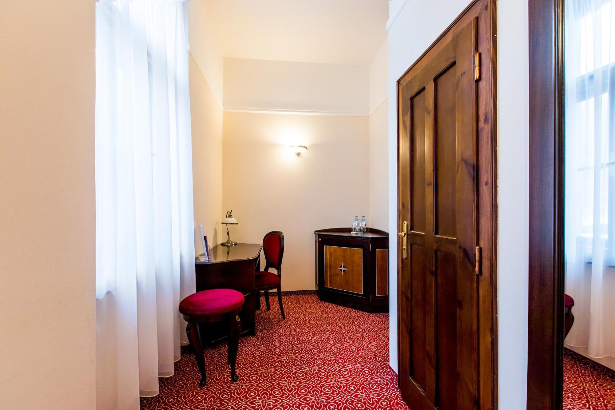 Hotel Bankov Kosice Room photo